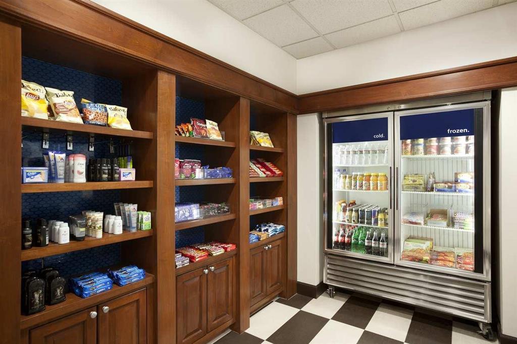 Hampton Inn & Suites Houston-Westchase Номер фото