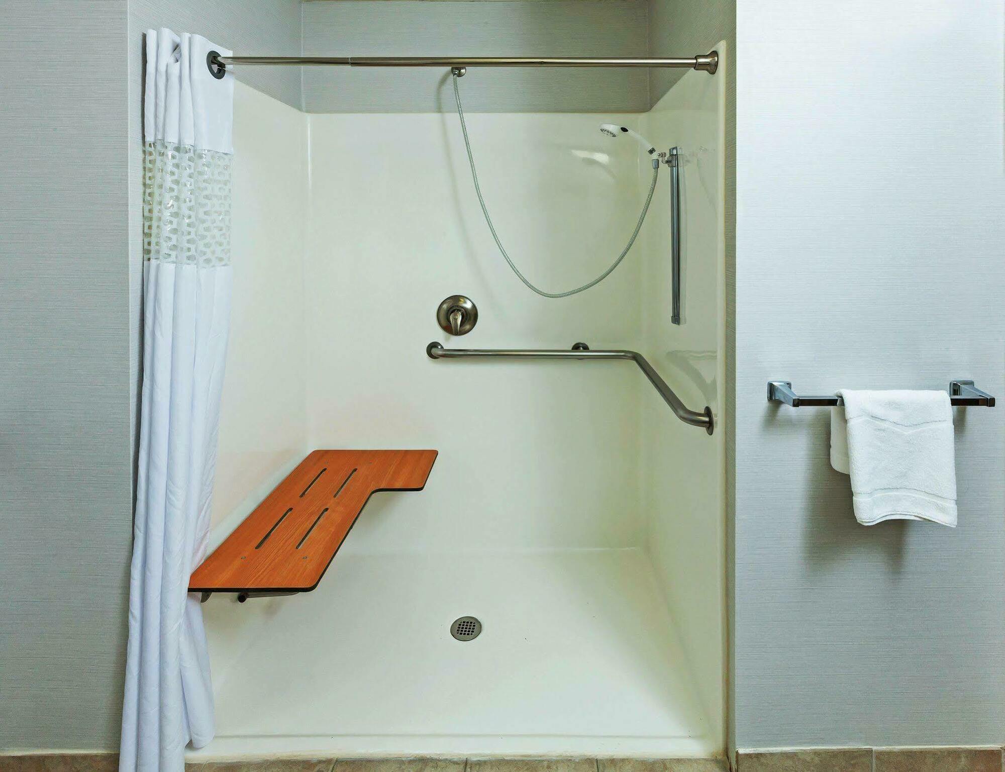 Hampton Inn & Suites Houston-Westchase Экстерьер фото
